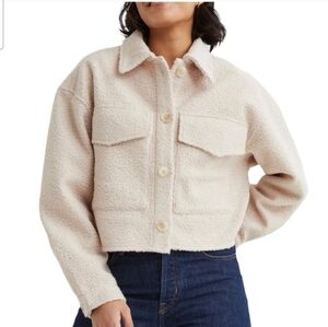 H&M Textured Faux Sherpa Style Cropped Jacket. Cream. Size Small